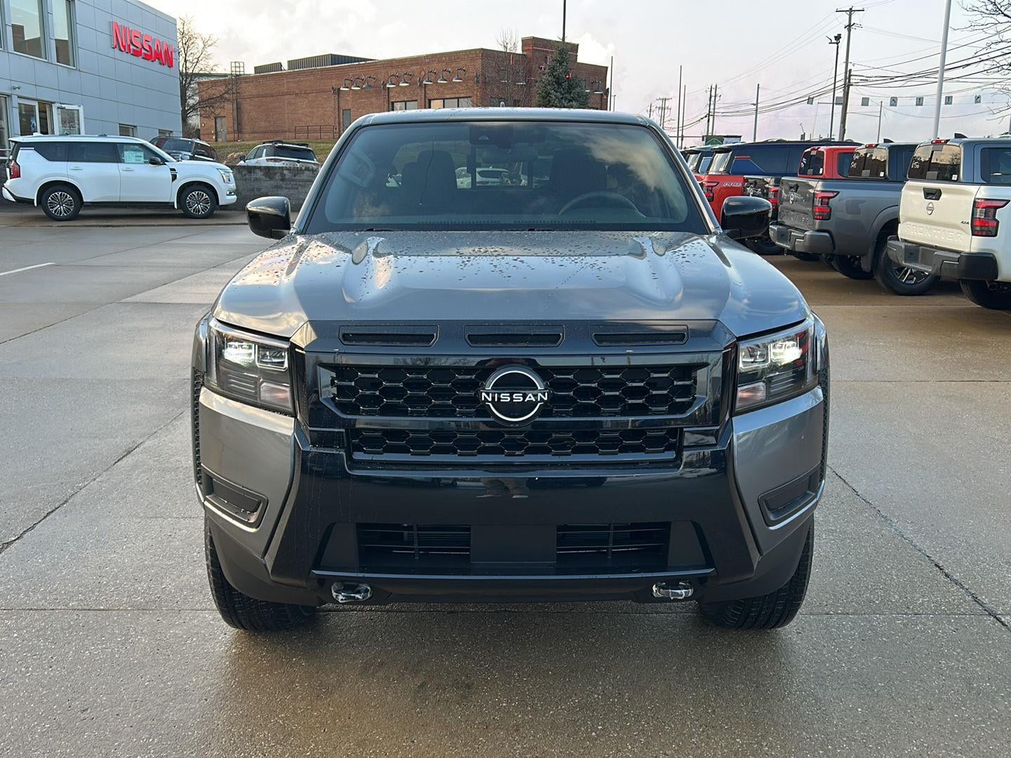 2026 Nissan Frontier Crew Cab SV