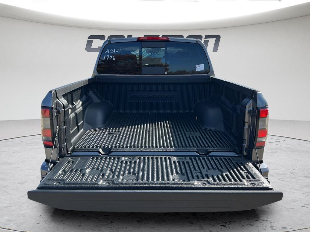2027 Nissan Frontier SV 22