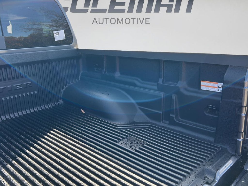 2027 Nissan Frontier SV 24
