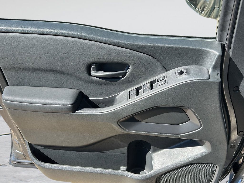 2027 Nissan Frontier SV 11