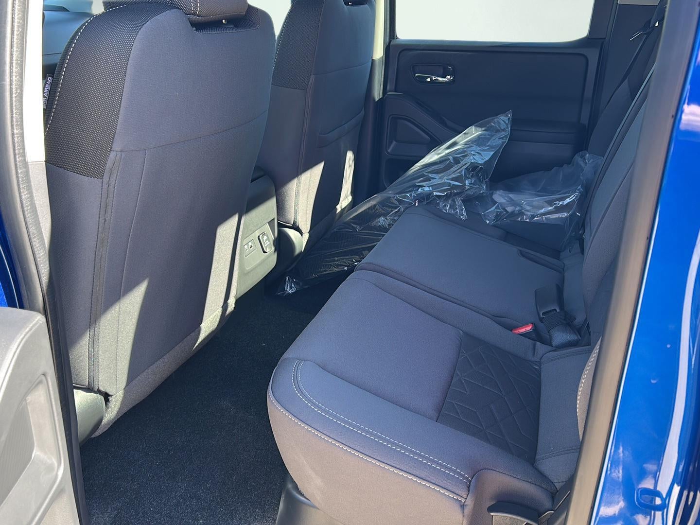 2027 Nissan Frontier SV