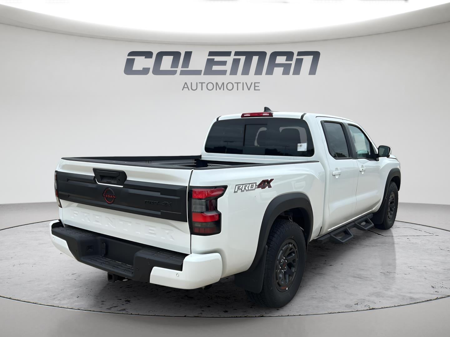 2026 Nissan Frontier Crew Cab PRO-4X® Long Bed