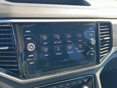 2023 Volkswagen Atlas Cross Sport 3.6L V6 SE w/Technology