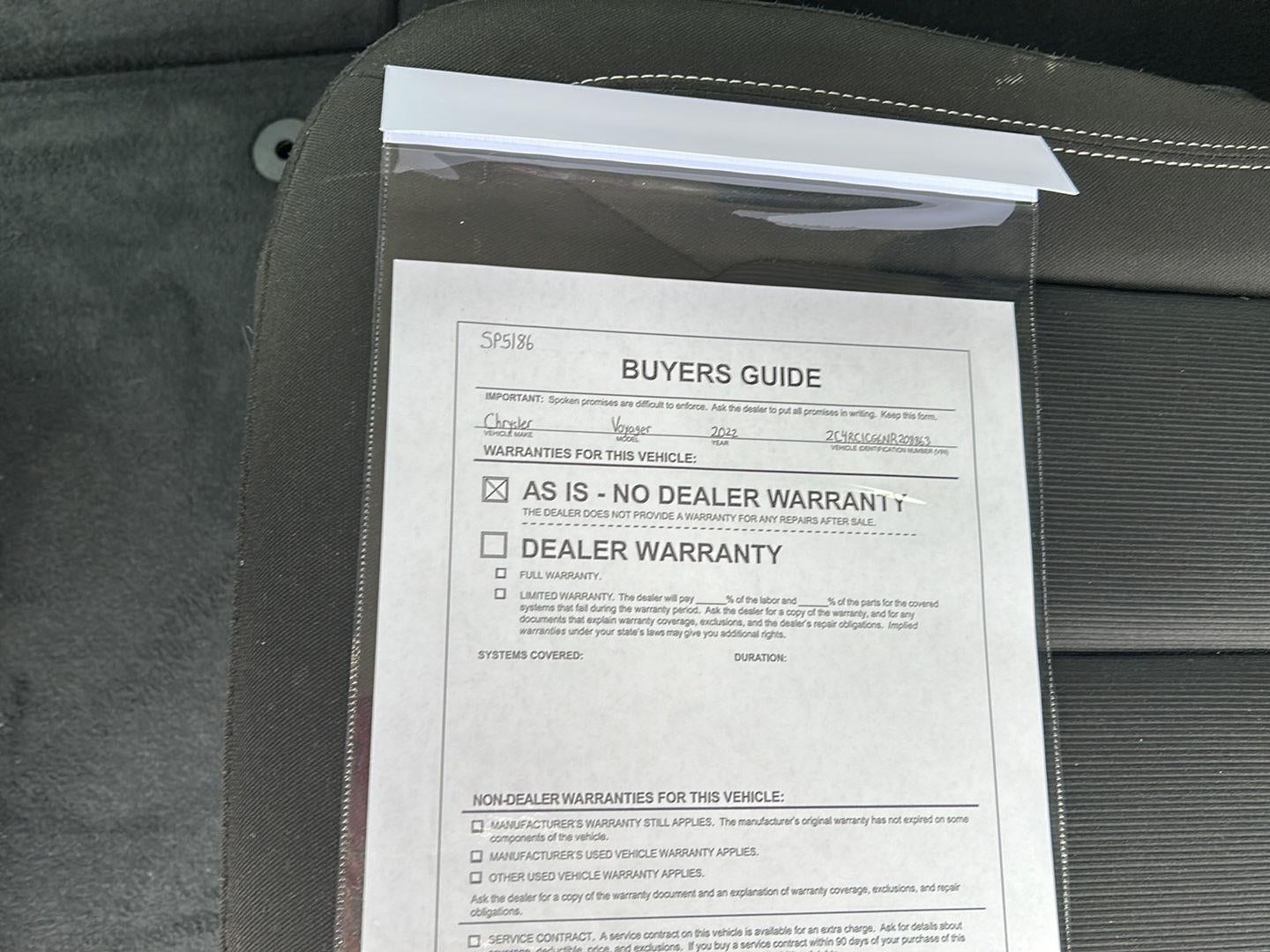 2022 Chrysler Voyager LX