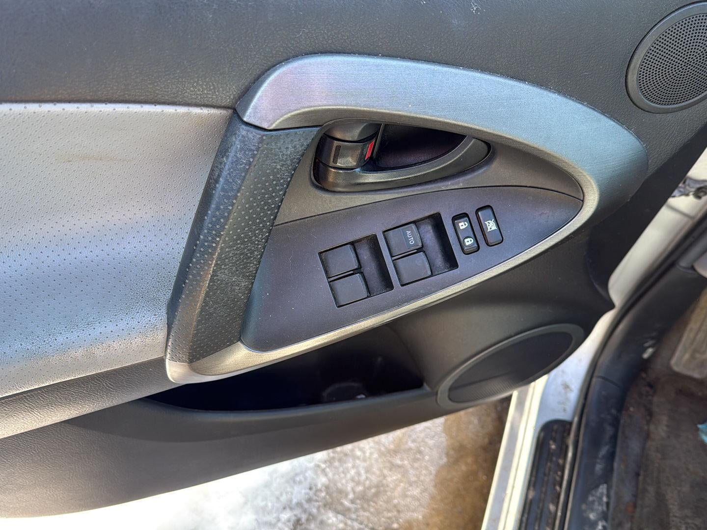 2012 Toyota RAV4 Limited V6 4WD