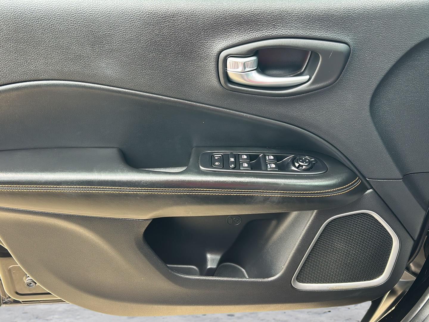 2021 Jeep Compass Limited 11