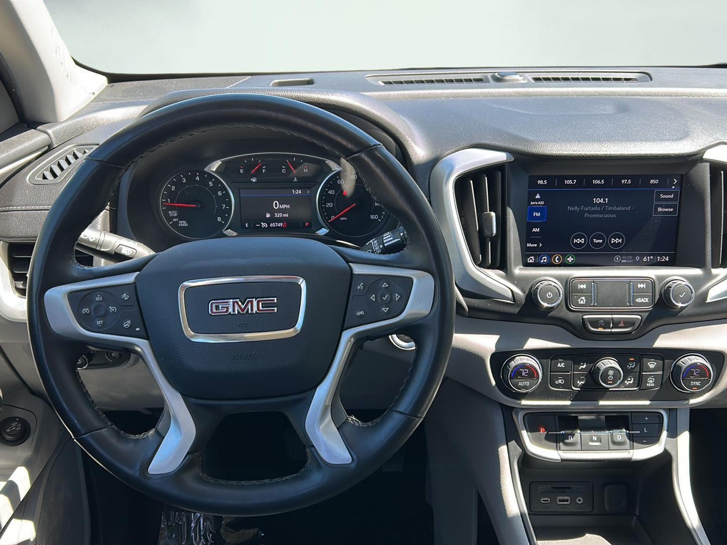 2023 GMC Terrain SLT