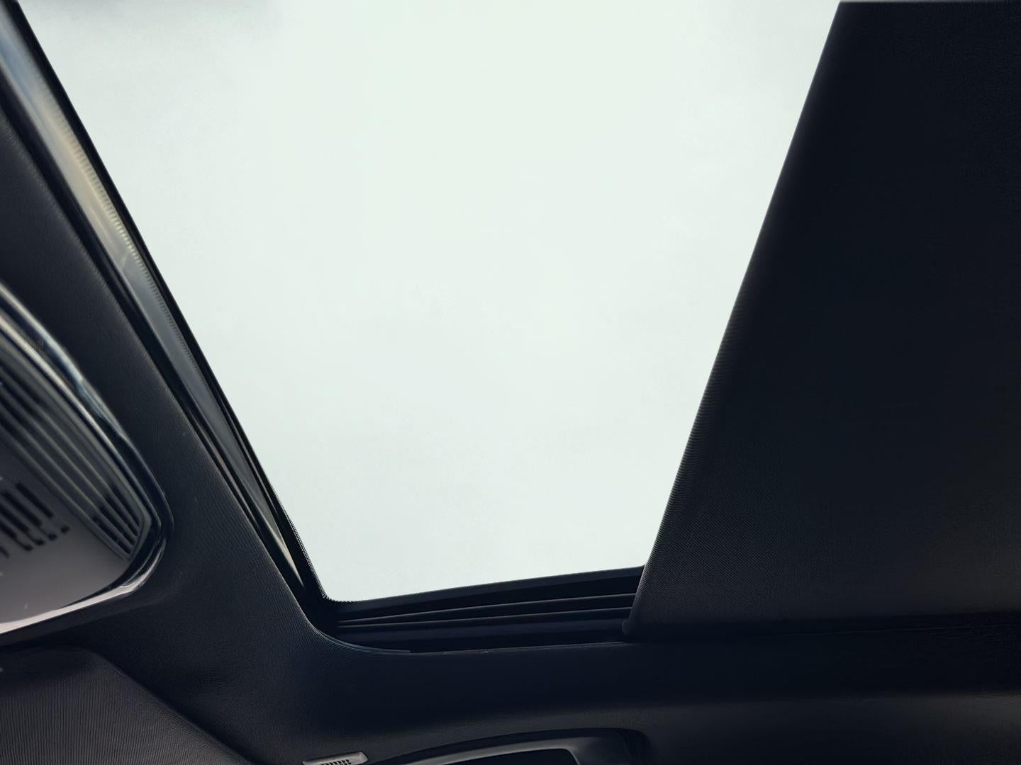 2024 BMW 3 Series 330e xDrive