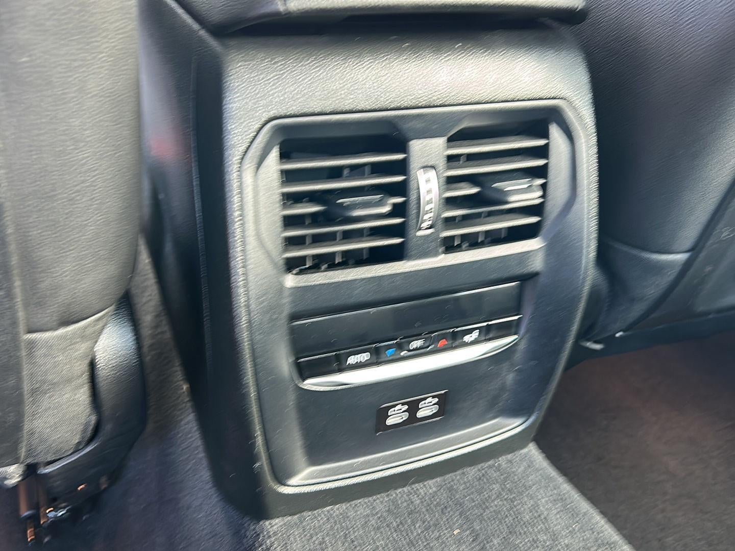 2024 BMW 3 Series 330e xDrive