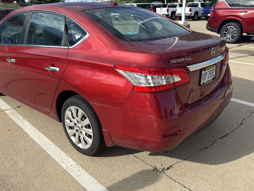 2015 Nissan Sentra SV 4