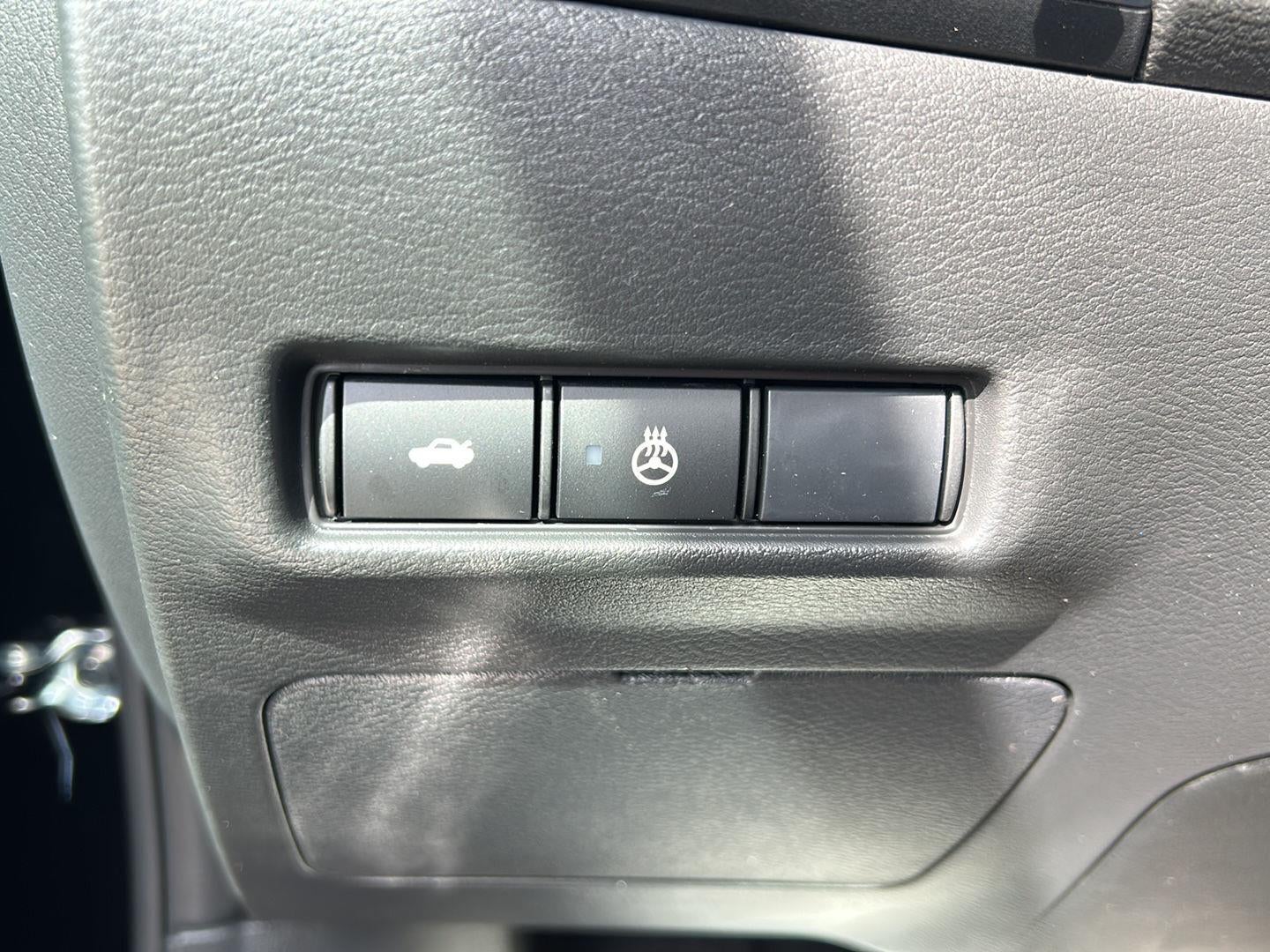 2027 Nissan Sentra SV 11