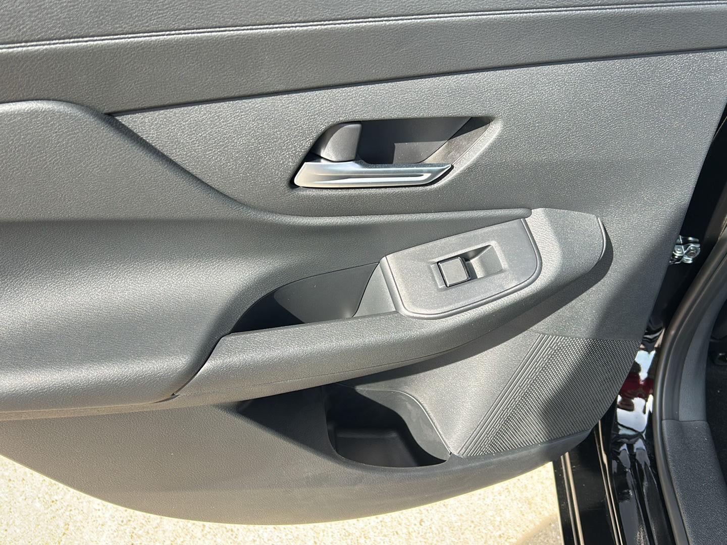 2027 Nissan Sentra SV 18
