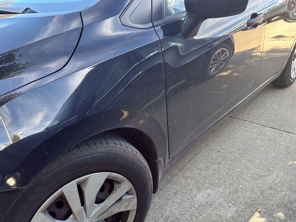 2021 Nissan Versa S 4