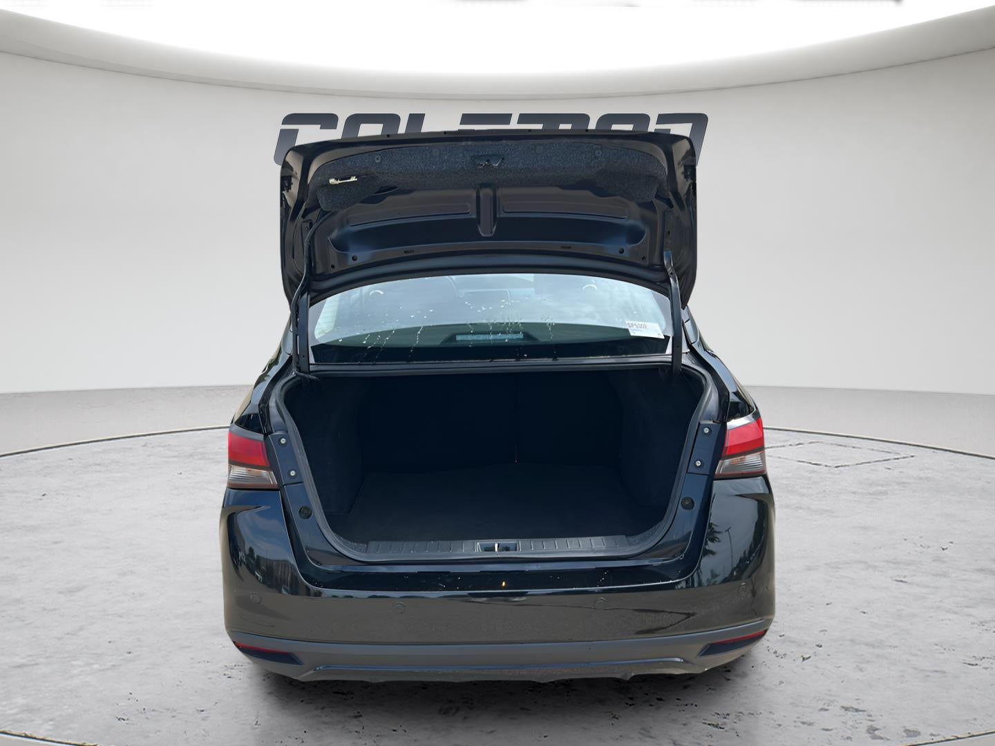 2024 Nissan Versa SV