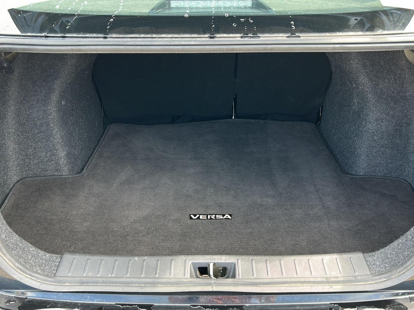2024 Nissan Versa SV