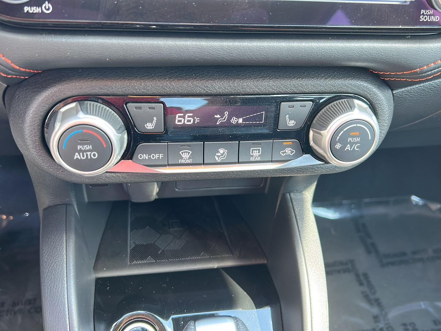 2023 Nissan Versa SR