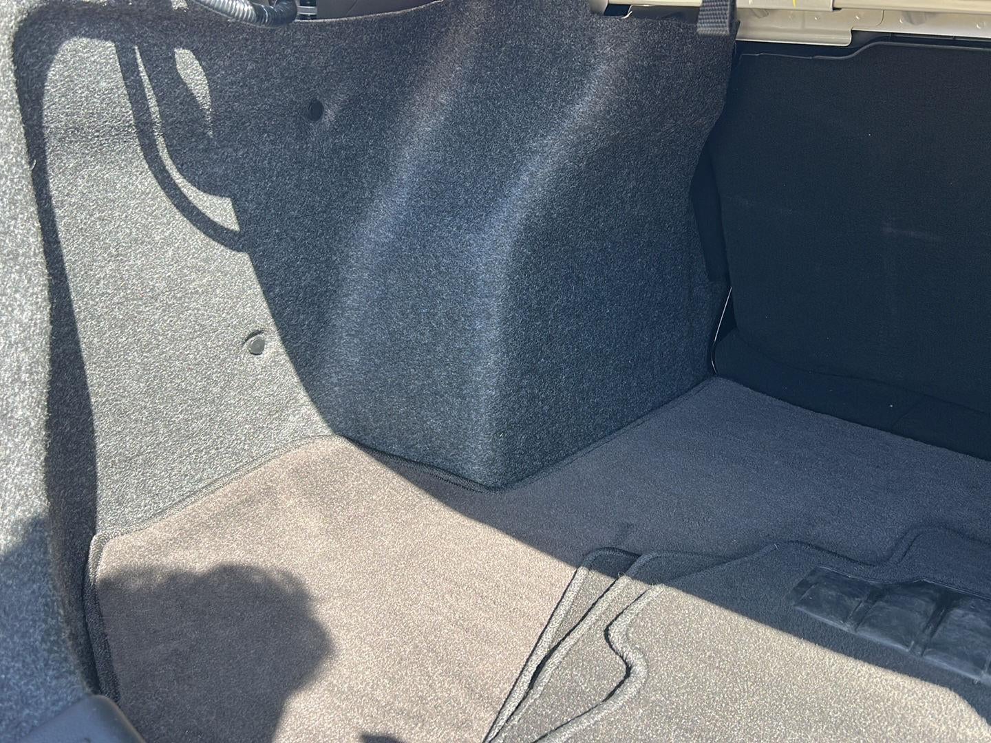 2023 Nissan Versa SR