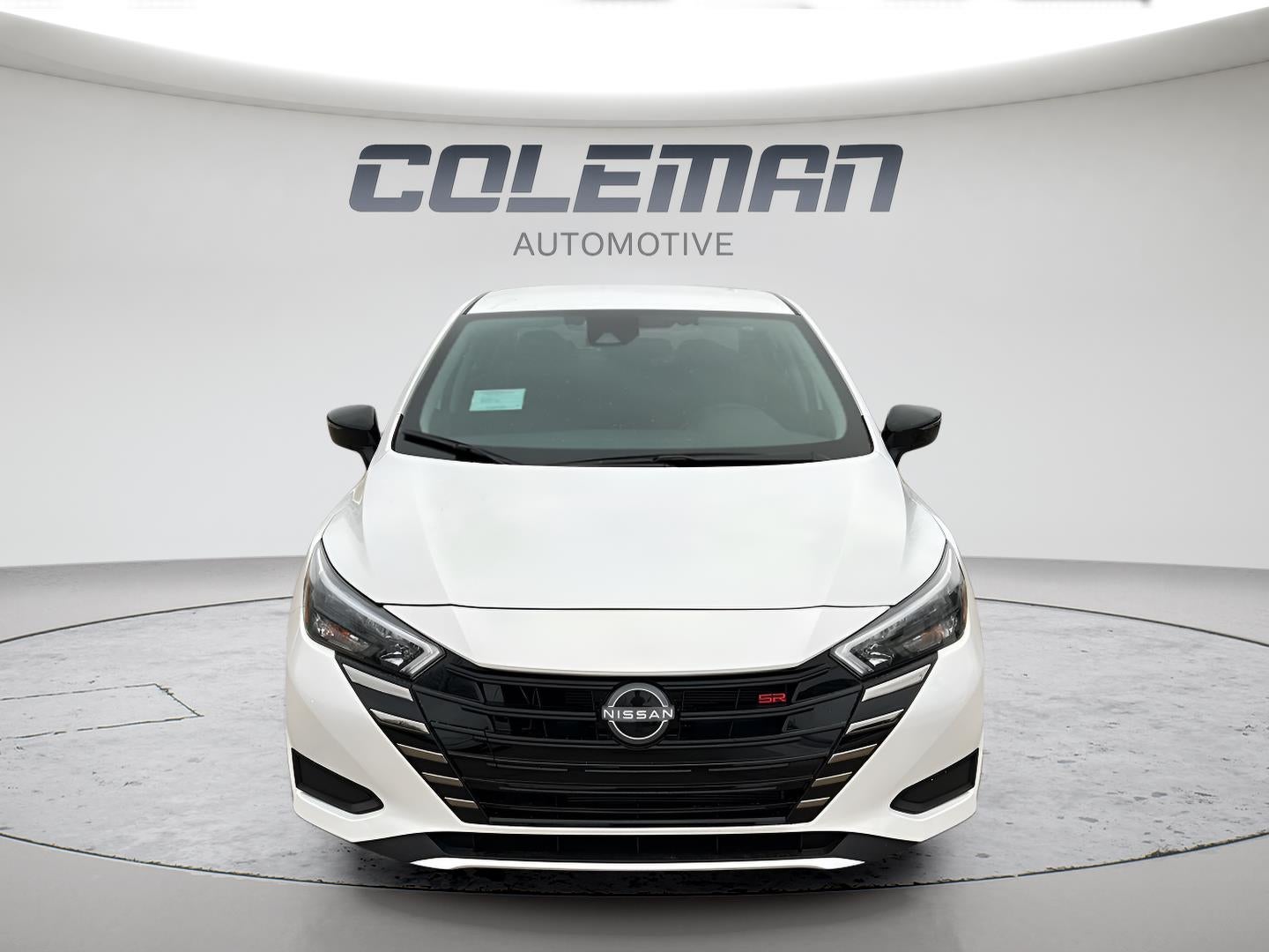 2025 Nissan Versa SR