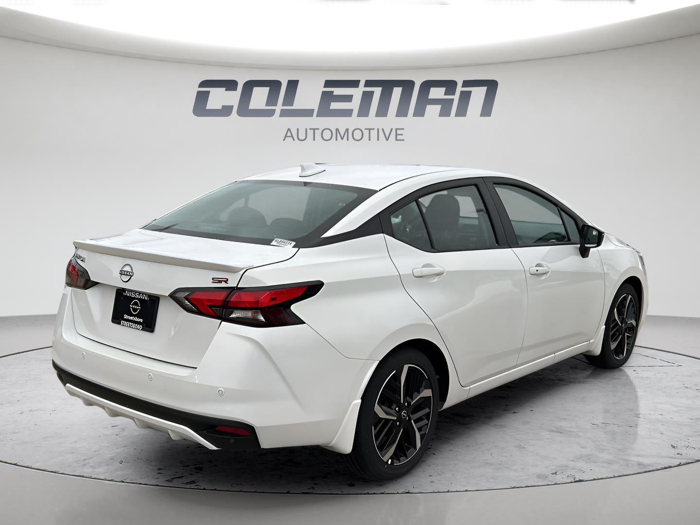 2025 Nissan Versa SR