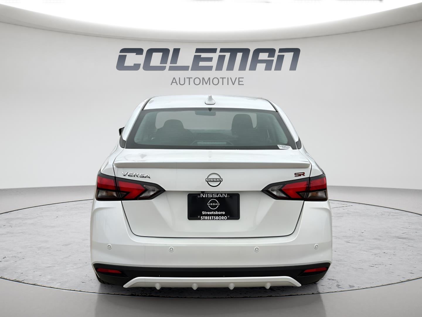 2025 Nissan Versa SR