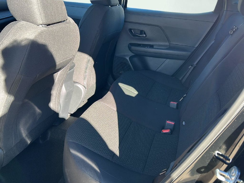 2027 Nissan Kicks S 19