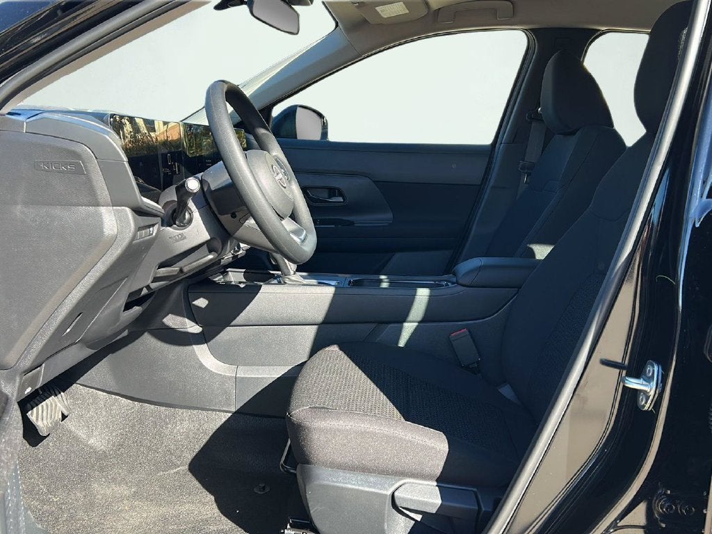 2027 Nissan Kicks S 6