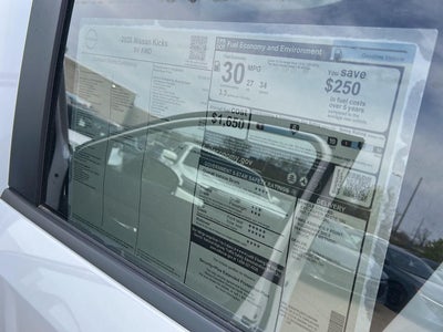 2026 Nissan Kicks SV