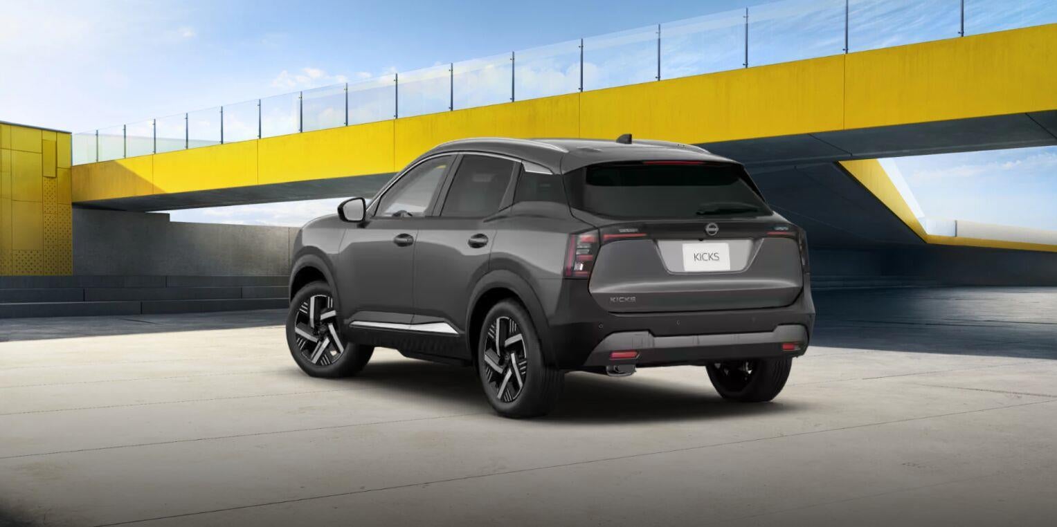 2027 Nissan Kicks SV