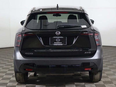 2025 Nissan Kicks SV