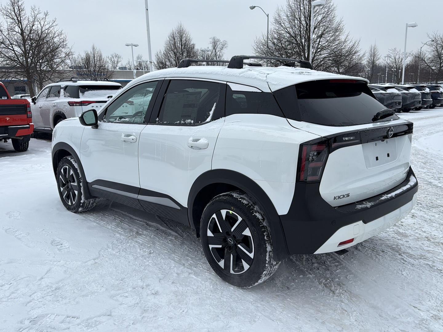 2026 Nissan Kicks SV