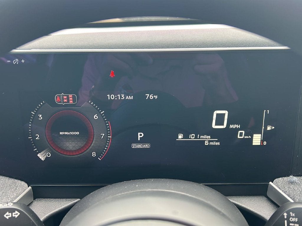 2027 Nissan Kicks SV 10