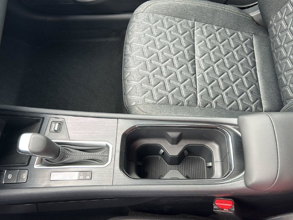 2027 Nissan Kicks SV 15