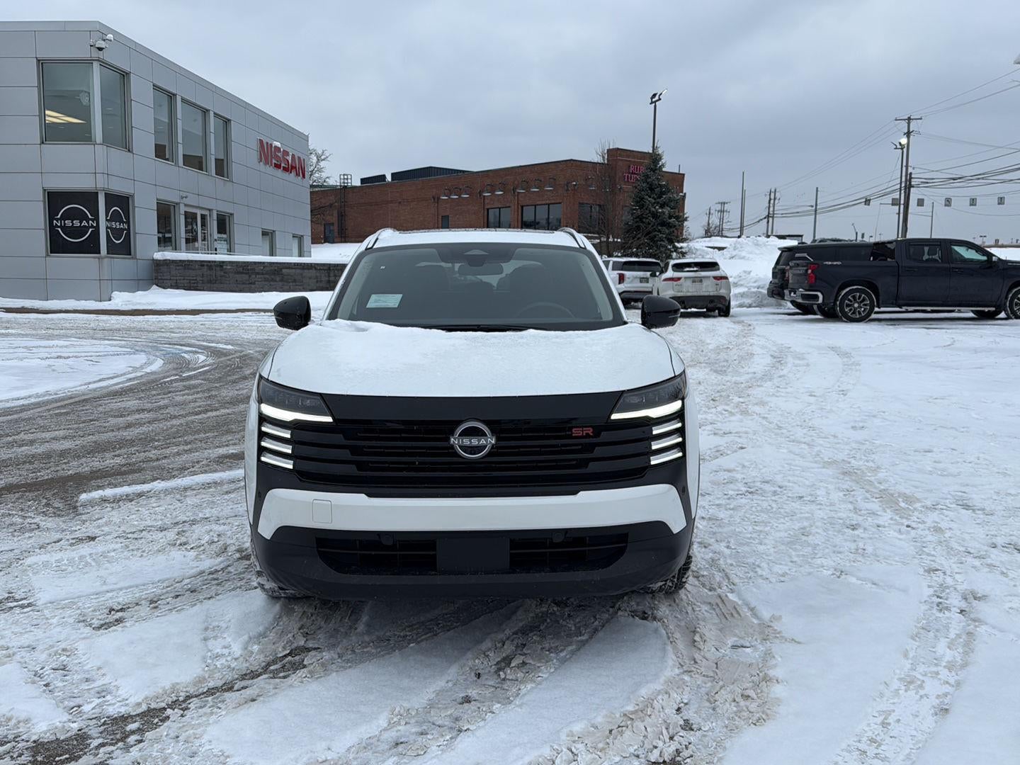 2026 Nissan Kicks SR