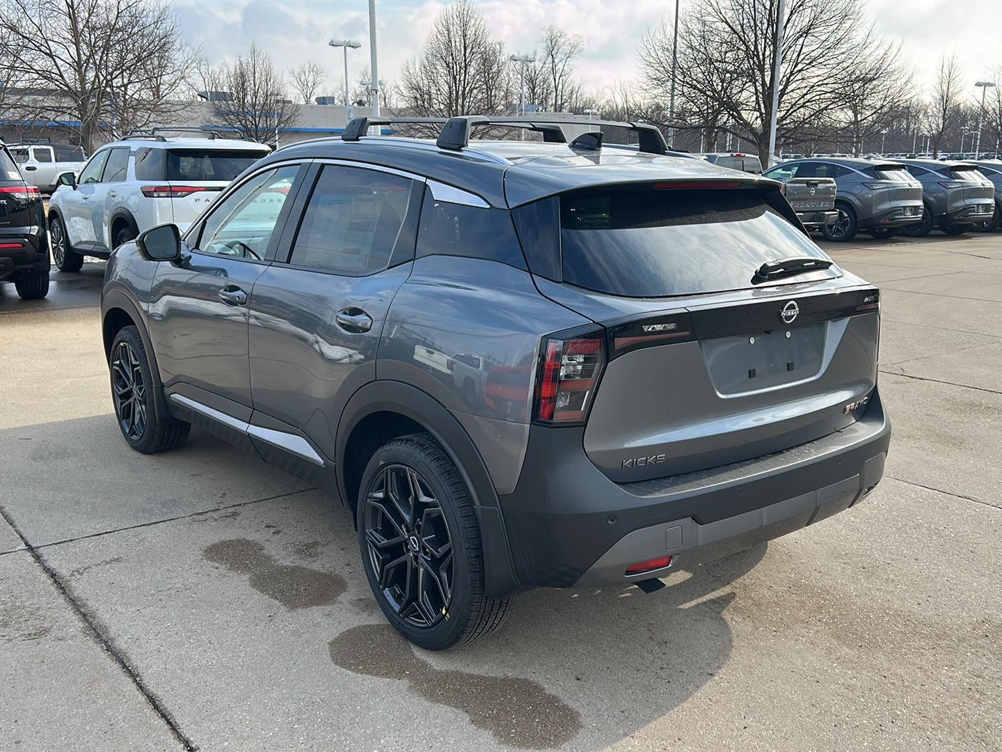 2026 Nissan Kicks SR