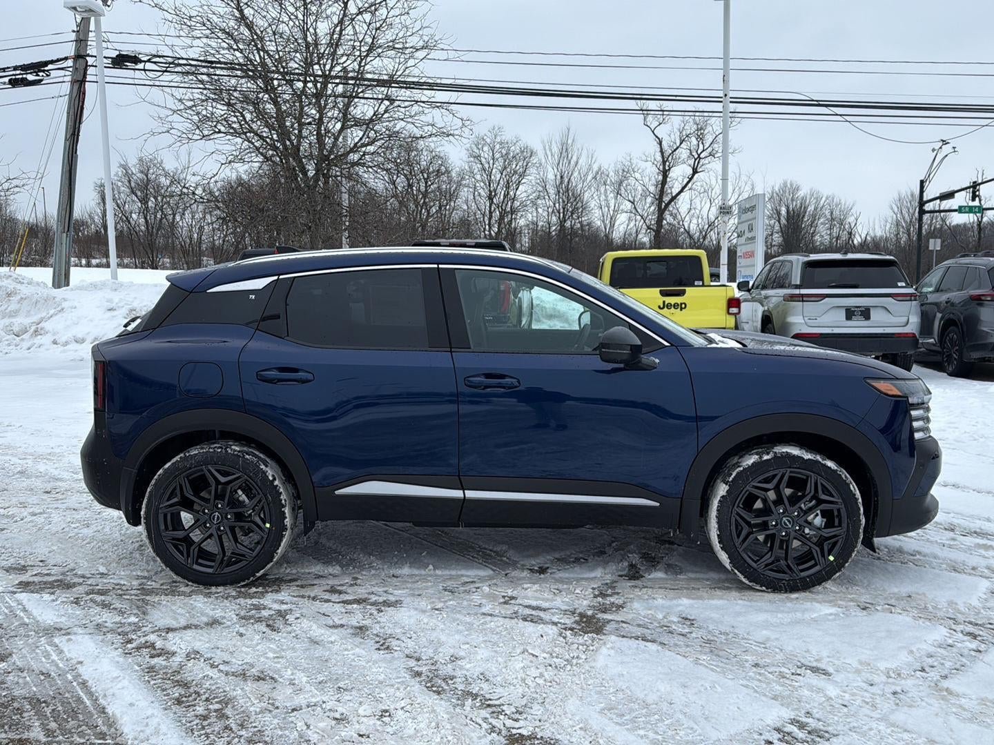 2026 Nissan Kicks SR