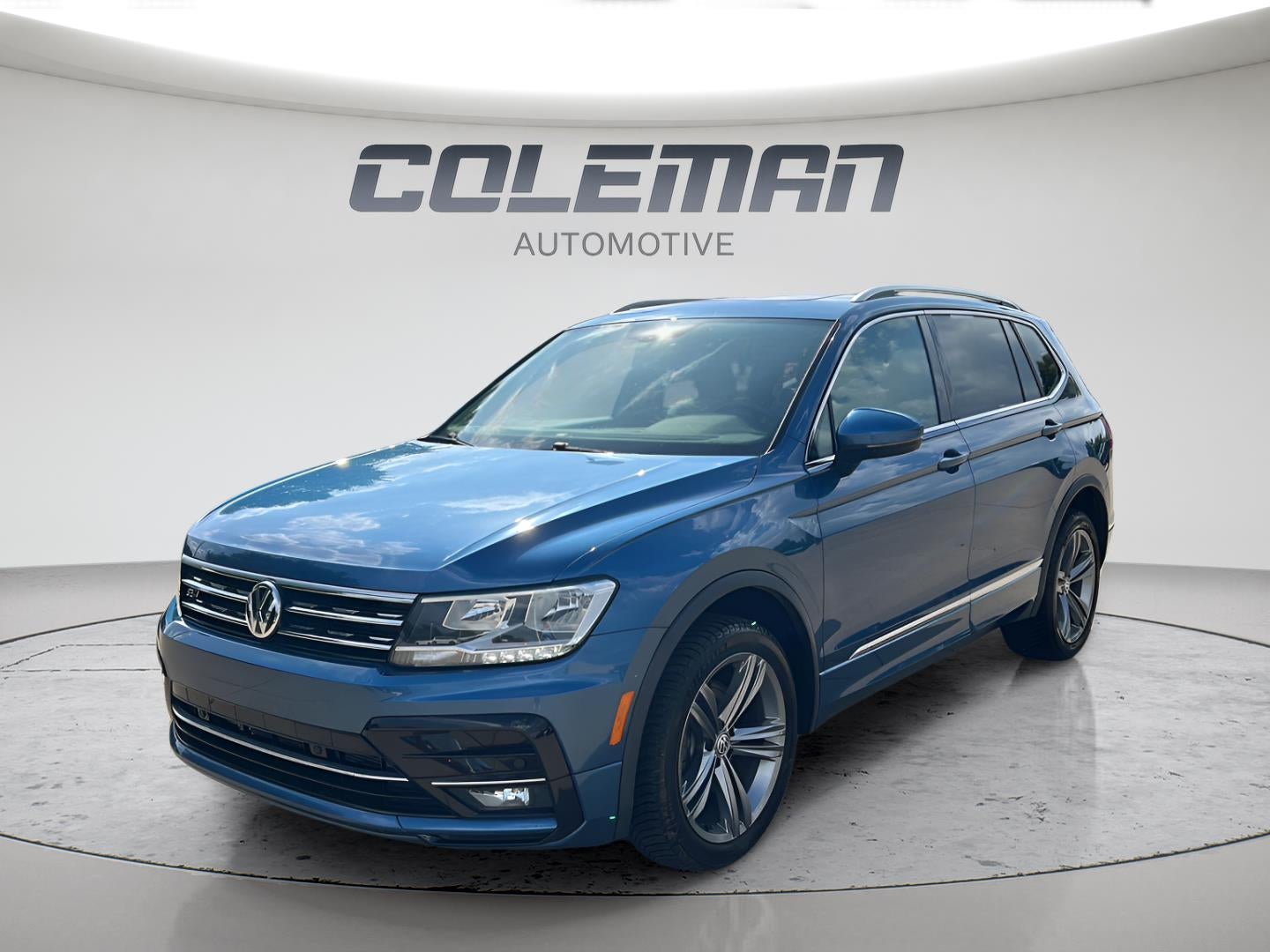 2019 Volkswagen Tiguan 2.0T SEL R-Line 4Motion's photo