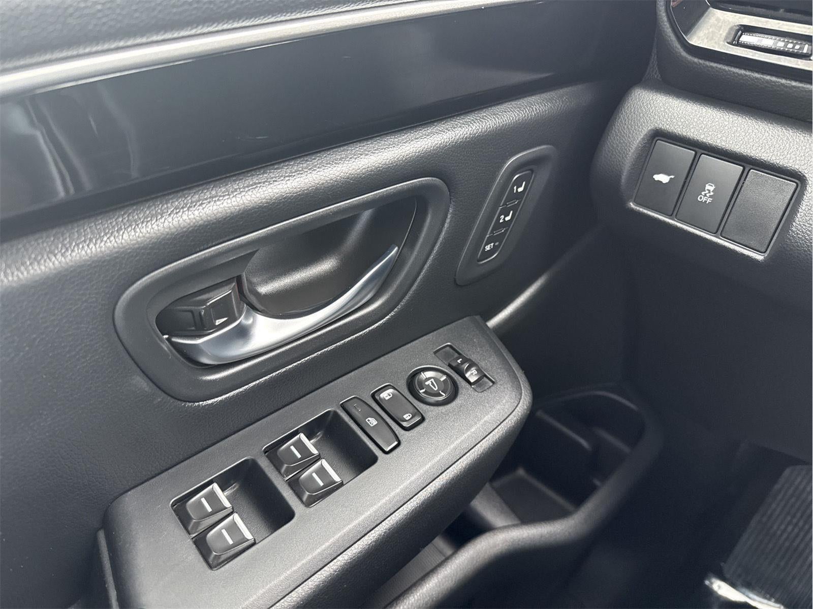 2023 Honda Pilot EX-L w/Rear Captain's Chairs