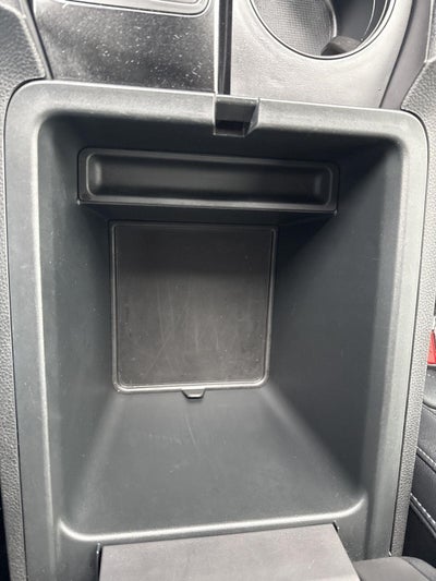 2023 Honda Pilot EX-L w/Rear Captain's Chairs