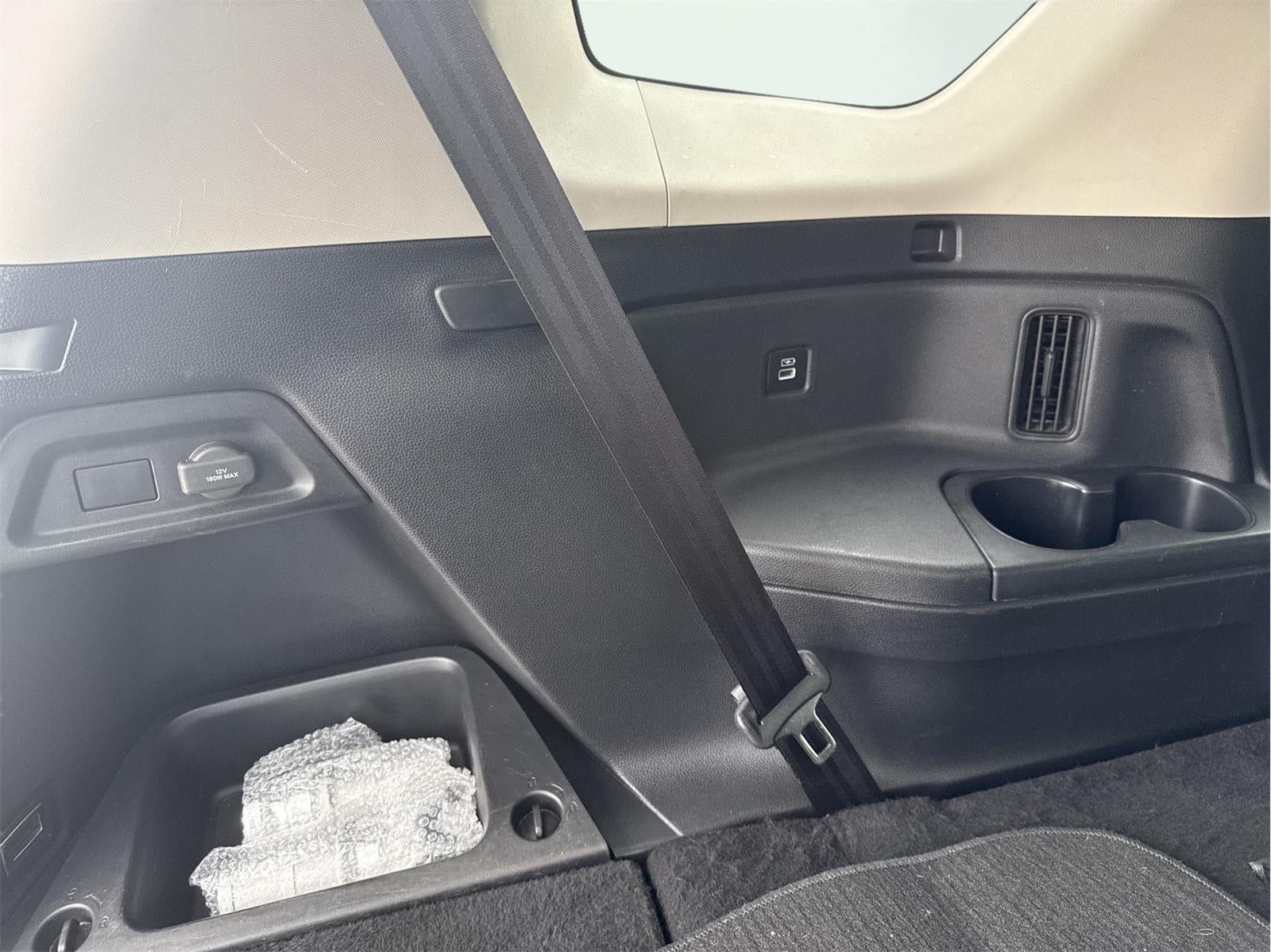 2023 Honda Pilot EX-L w/Rear Captain's Chairs