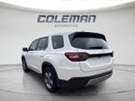 2023 Honda Pilot EX-L w/Rear Captain's Chairs
