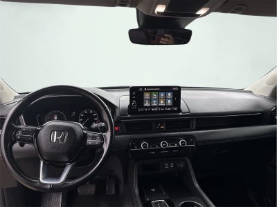 2023 Honda Pilot EX-L w/Rear Captain's Chairs
