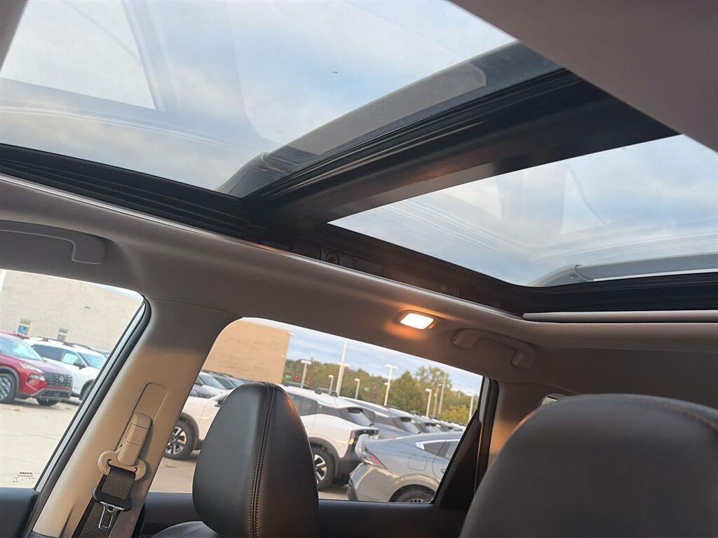 2017 Nissan Rogue SL
