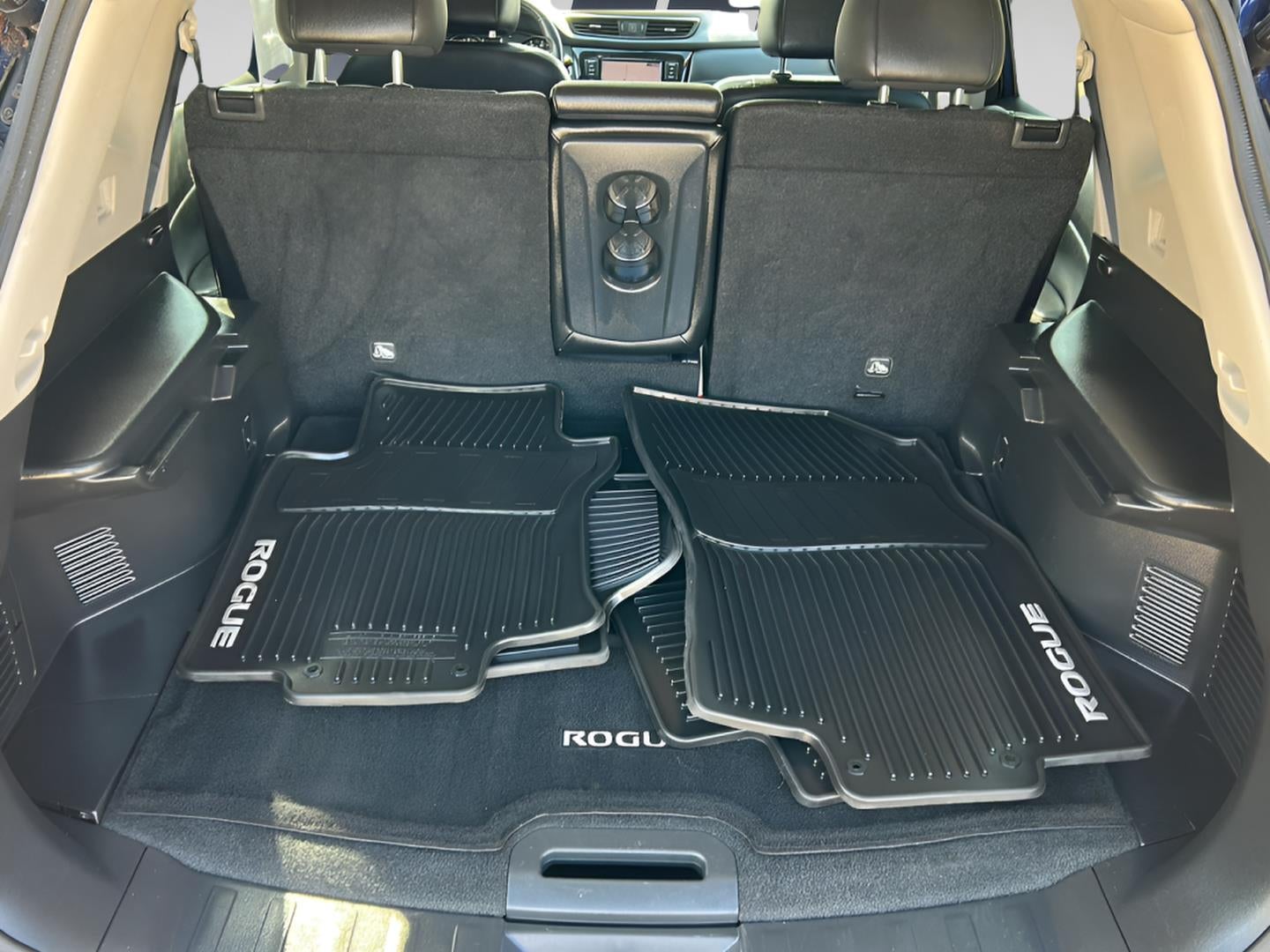 2020 Nissan Rogue SL