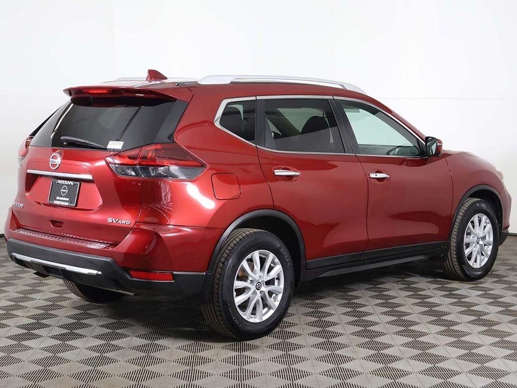 2018 Nissan Rogue SV