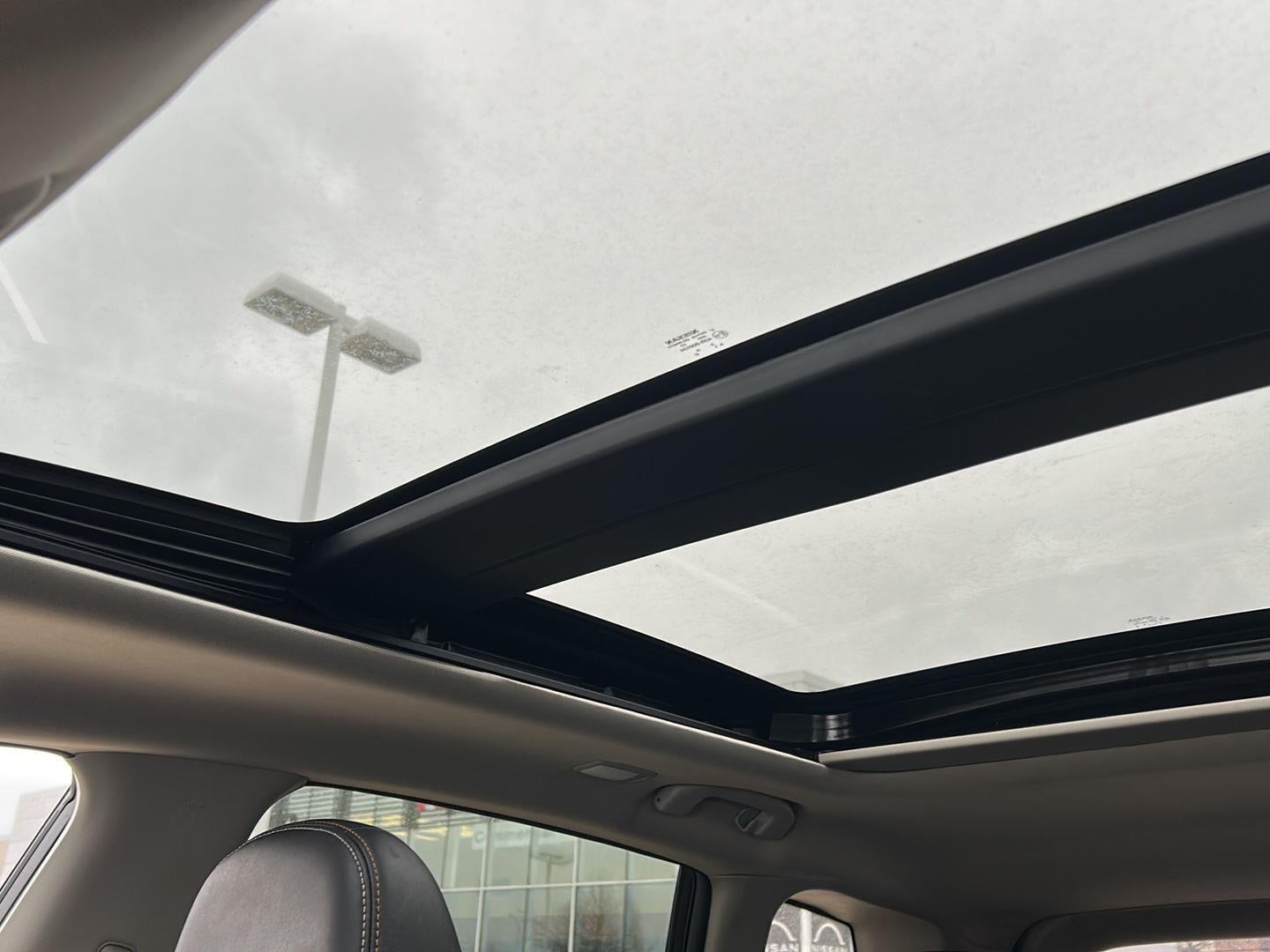 2023 Nissan Murano Platinum