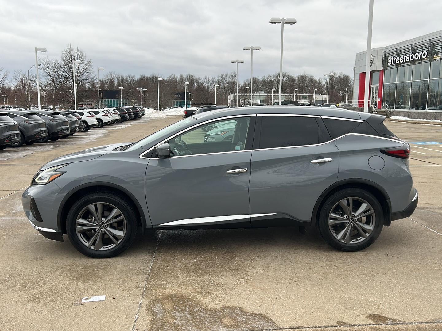 2023 Nissan Murano Platinum