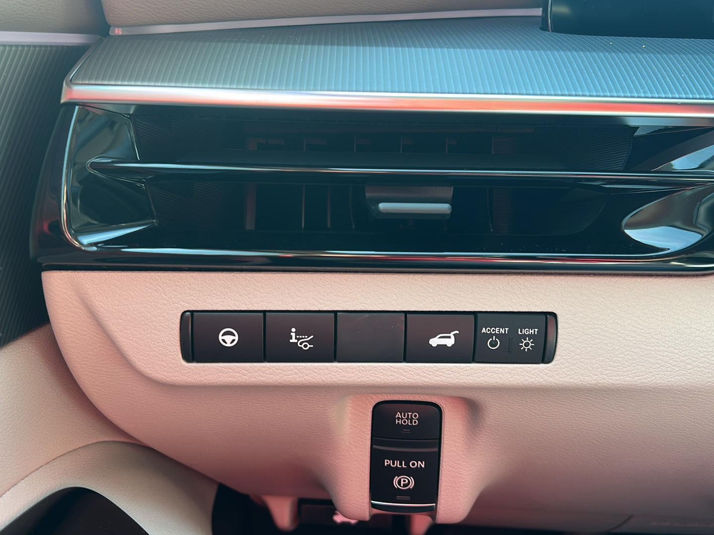 2026 Nissan N/A Platinum