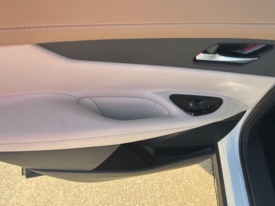 2026 Nissan N/A Platinum