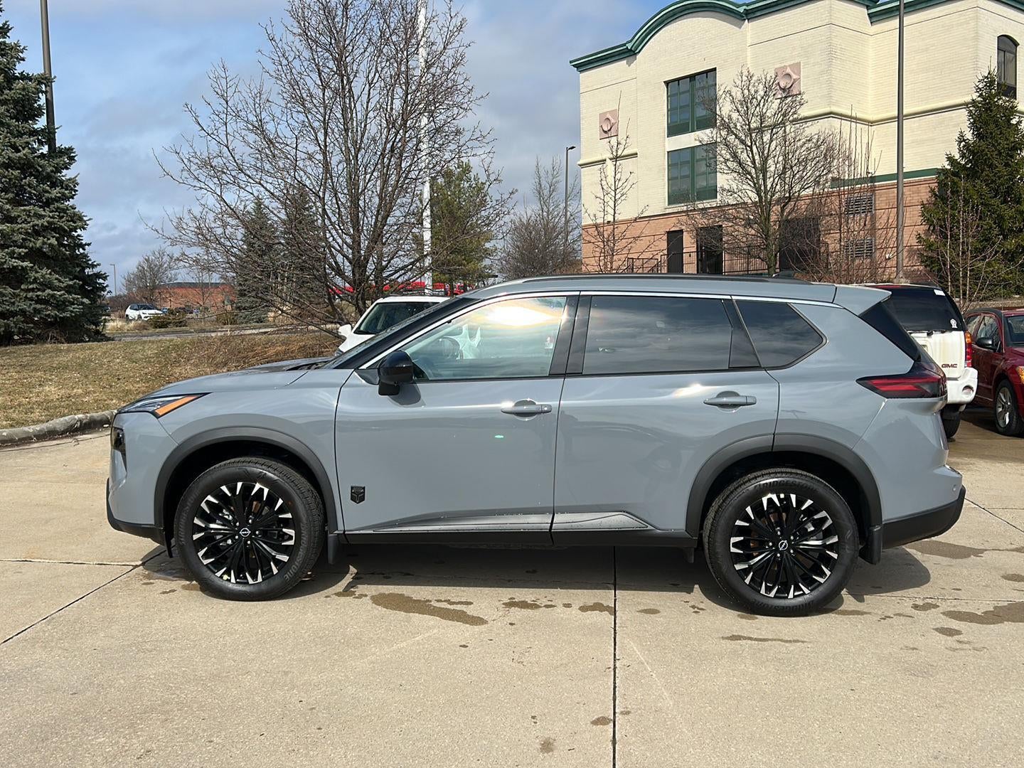 2026 Nissan Rogue Dark Armor™