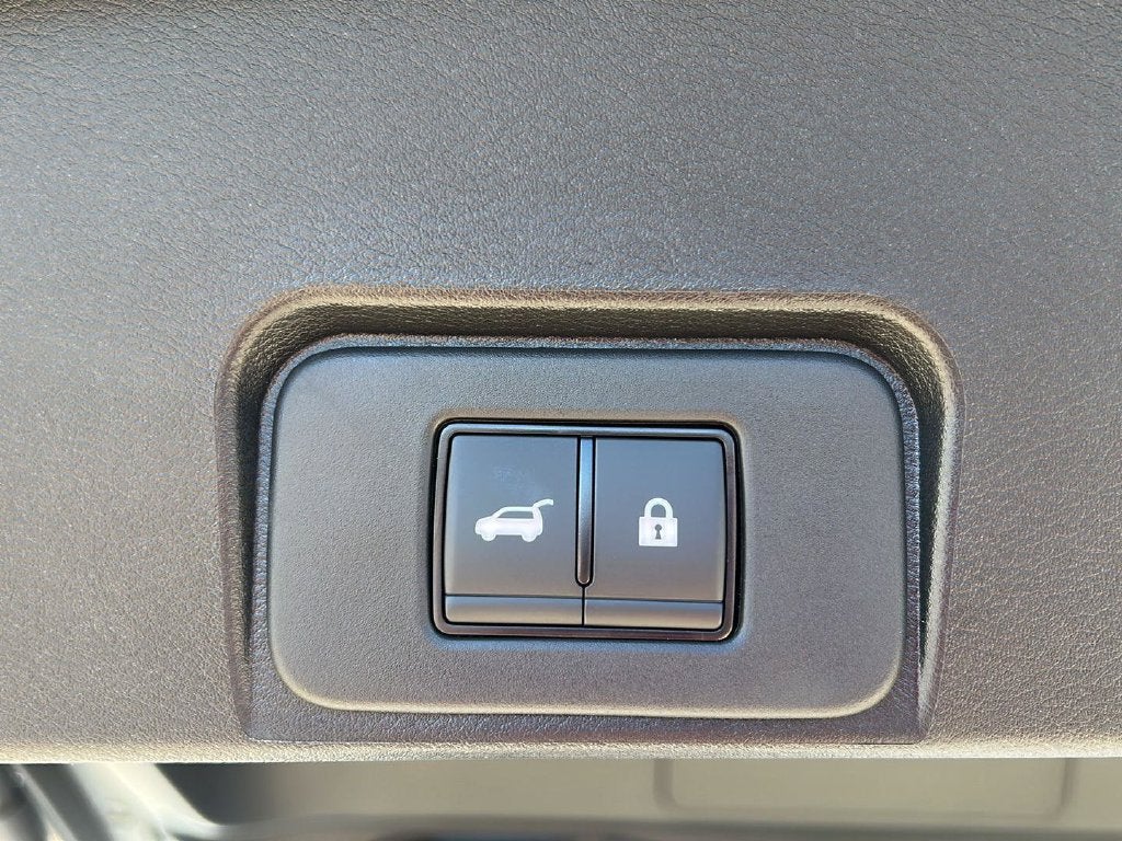 2027 Nissan Rogue Dark Armor